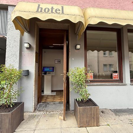 Hotel Hafner - Self Check-In Stuttgart Eksteriør billede